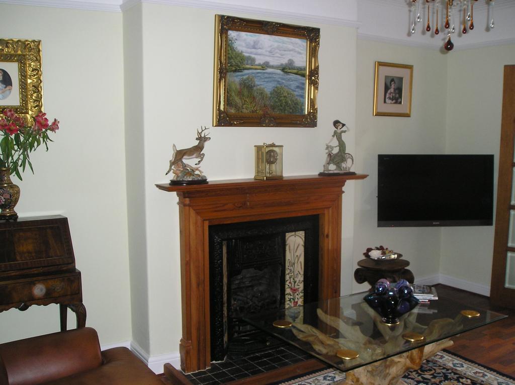 Benton House Bed & Breakfast Huntspill Екстериор снимка